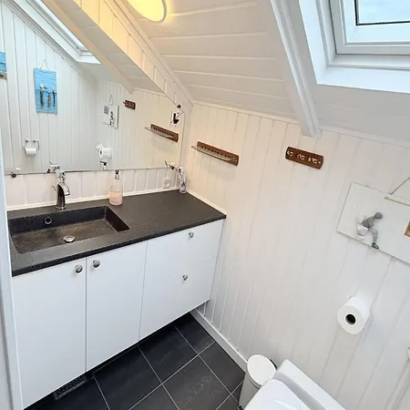 Gretta - 400m From The Sea By Interhome Dannemare