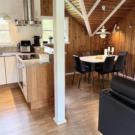 Gretta - 400m From The Sea By Interhome *