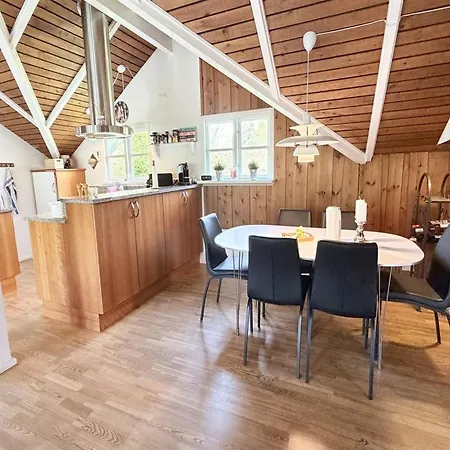 Gretta - 400m From The Sea By Interhome *